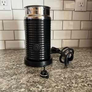 Nespresso Aeroccino 3 Black Milk heather/frother